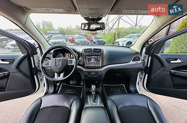 Внедорожник / Кроссовер Dodge Journey 2017 в 