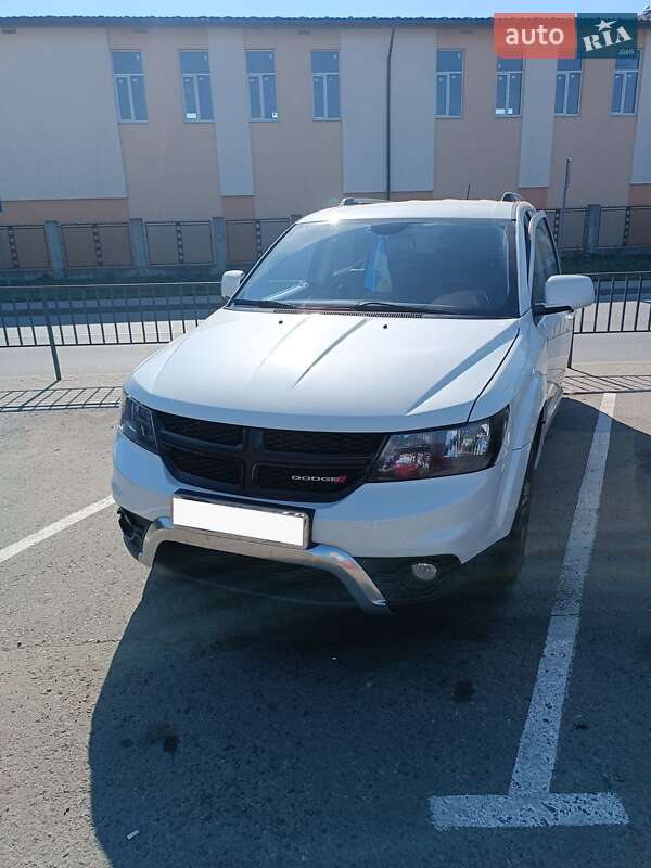 Внедорожник / Кроссовер Dodge Journey 2015 в 
