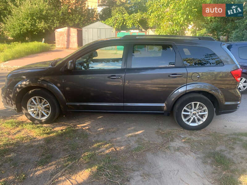 Позашляховик / Кросовер Dodge Journey 2014 в Черкасах