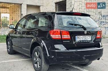 Внедорожник / Кроссовер Dodge Journey 2010 в 