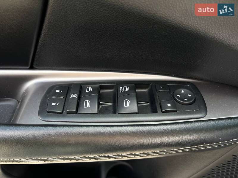 Позашляховик / Кросовер Dodge Journey 2016 в Вінниці