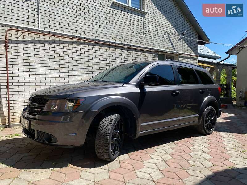 Внедорожник / Кроссовер Dodge Journey 2014 в Черновцах