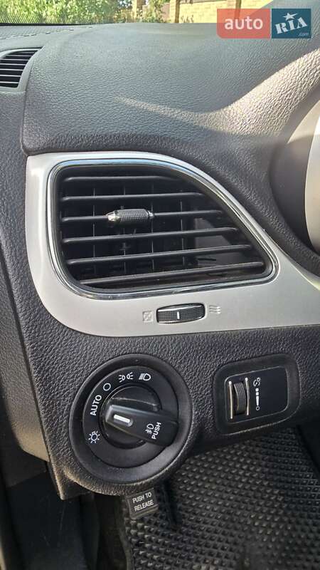 Внедорожник / Кроссовер Dodge Journey 2016 в Киеве