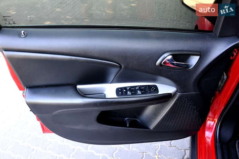 Внедорожник / Кроссовер Dodge Journey 2018 в Львове фото 15 Внедорожник / Кроссовер Dodge Journey 2018 в Львове