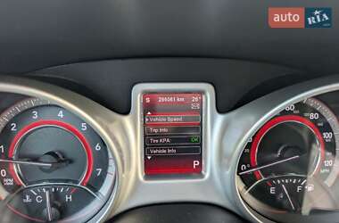 Внедорожник / Кроссовер Dodge Journey 2012 в 