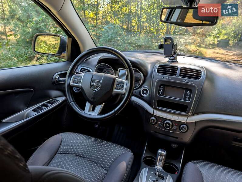 Внедорожник / Кроссовер Dodge Journey 2012 в Любешове