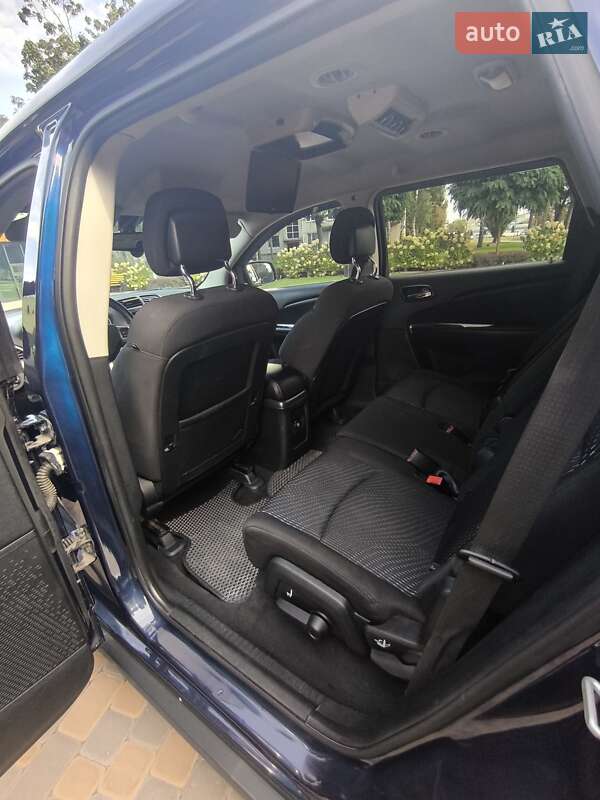 Внедорожник / Кроссовер Dodge Journey 2016 в Броварах