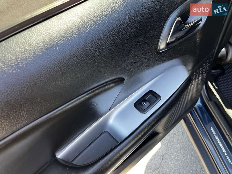 Внедорожник / Кроссовер Dodge Journey 2013 в Одессе