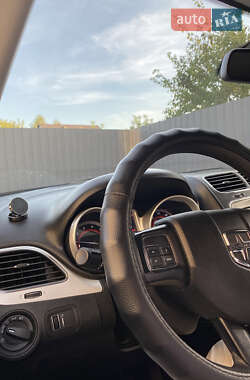 Внедорожник / Кроссовер Dodge Journey 2018 в 