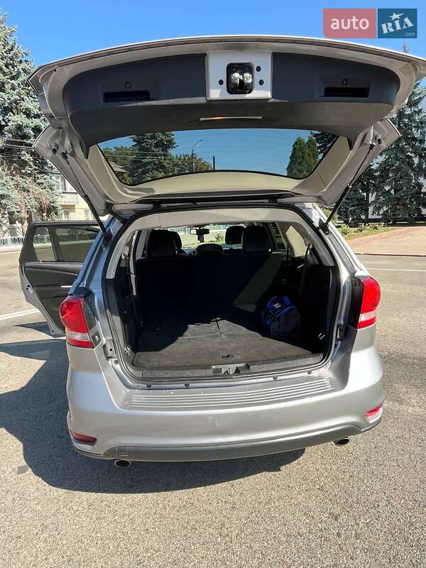 Позашляховик / Кросовер Dodge Journey 2017 в Борисполі фото 37 Позашляховик / Кросовер Dodge Journey 2017 в Борисполі