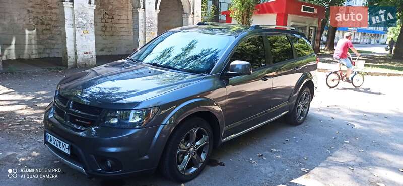 Внедорожник / Кроссовер Dodge Journey 2015 в Тернополе