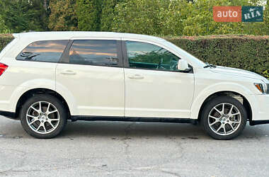 Позашляховик / Кросовер Dodge Journey 2019 в 