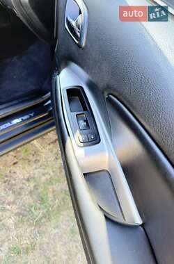 Внедорожник / Кроссовер Dodge Journey 2012 в 