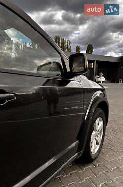 Внедорожник / Кроссовер Dodge Journey 2012 в 