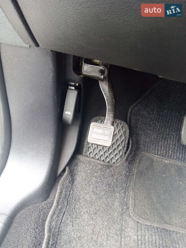 Позашляховик / Кросовер Dodge Journey 2014 в Самборі фото 27 Позашляховик / Кросовер Dodge Journey 2014 в Самборі