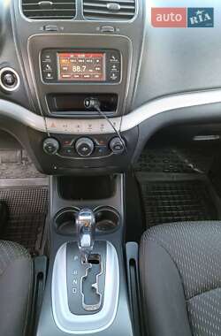 Внедорожник / Кроссовер Dodge Journey 2013 в 