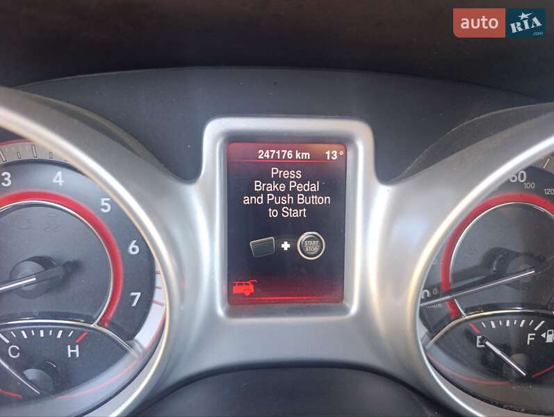 Внедорожник / Кроссовер Dodge Journey 2013 в Барышевке фото 3 Внедорожник / Кроссовер Dodge Journey 2013 в Барышевке