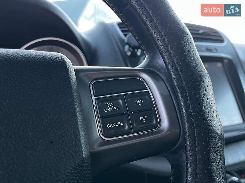 Внедорожник / Кроссовер Dodge Journey 2016 в Львове