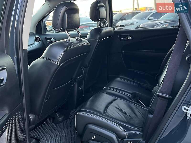 Внедорожник / Кроссовер Dodge Journey 2016 в Львове