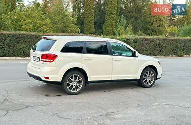 Позашляховик / Кросовер Dodge Journey 2019 в 
