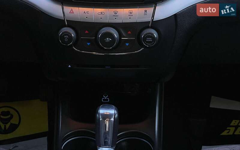 Внедорожник / Кроссовер Dodge Journey 2017 в Ивано-Франковске фото 17 Внедорожник / Кроссовер Dodge Journey 2017 в Ивано-Франковске