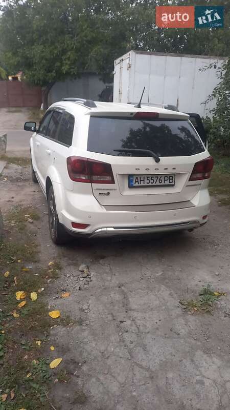Внедорожник / Кроссовер Dodge Journey 2015 в Александровке