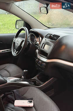 Внедорожник / Кроссовер Dodge Journey 2014 в 