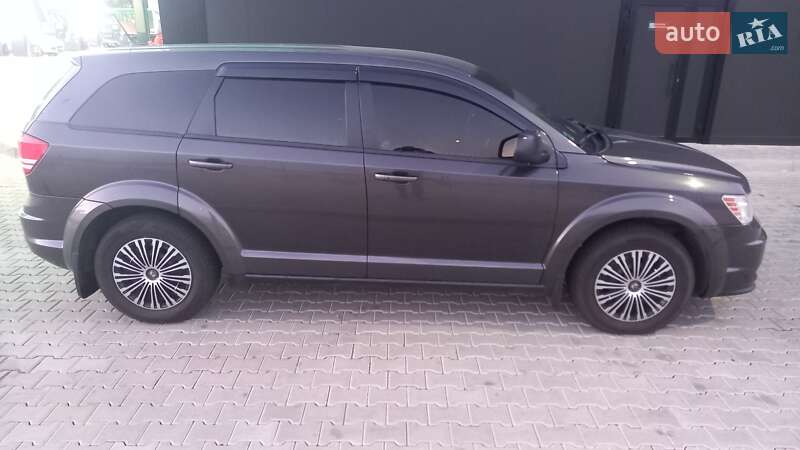 Внедорожник / Кроссовер Dodge Journey 2015 в 