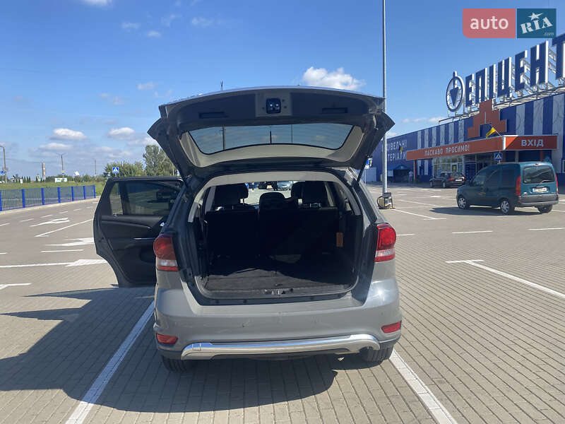 Внедорожник / Кроссовер Dodge Journey 2020 в Ирпене