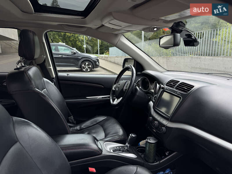 Внедорожник / Кроссовер Dodge Journey 2018 в Тернополе фото 67 Внедорожник / Кроссовер Dodge Journey 2018 в Тернополе