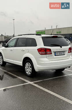 Внедорожник / Кроссовер Dodge Journey 2016 в 