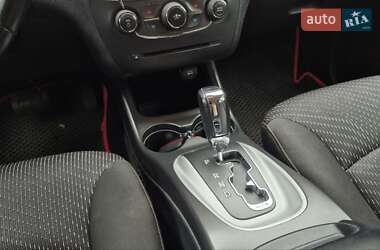 Внедорожник / Кроссовер Dodge Journey 2016 в 