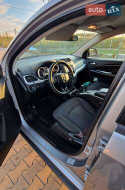 Внедорожник / Кроссовер Dodge Journey 2016 в 