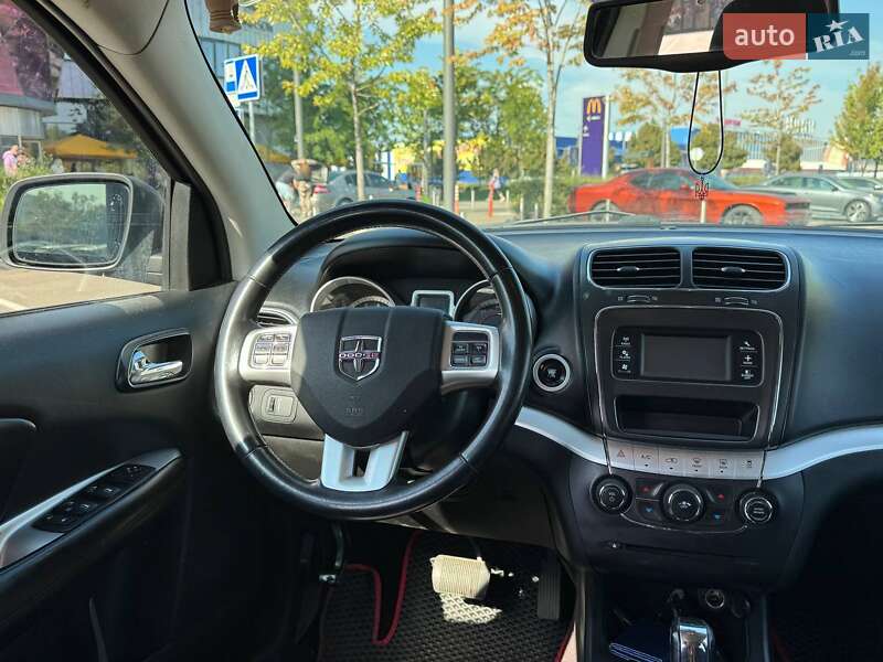 Позашляховик / Кросовер Dodge Journey 2016 в Києві