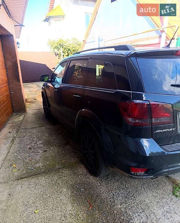 Внедорожник / Кроссовер Dodge Journey 2016 в 