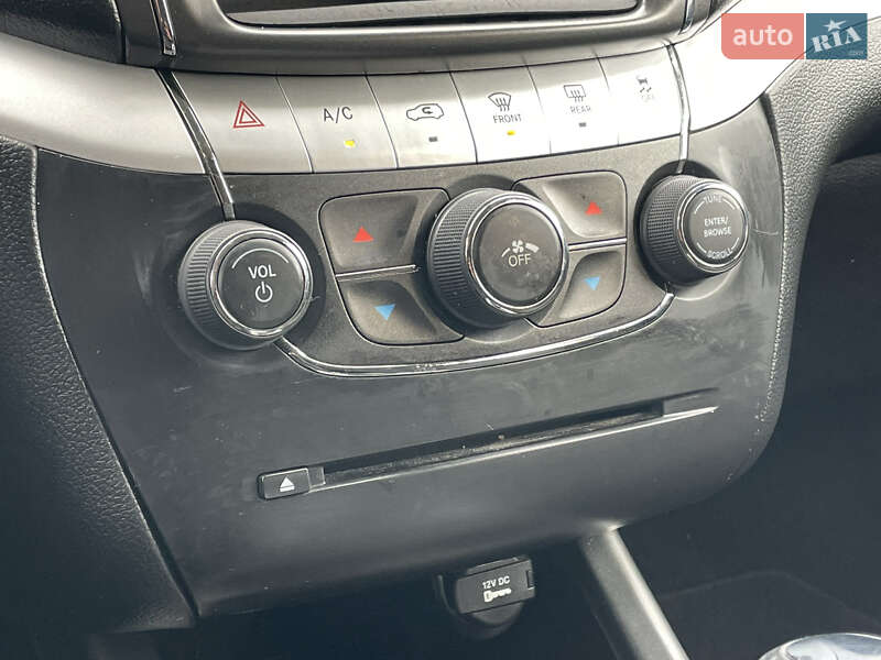 Внедорожник / Кроссовер Dodge Journey 2020 в Киеве фото 28 Внедорожник / Кроссовер Dodge Journey 2020 в Киеве