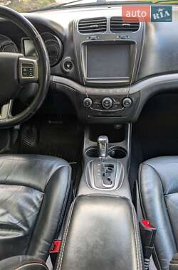 Внедорожник / Кроссовер Dodge Journey 2015 в 