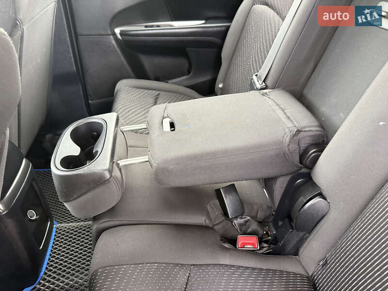 Позашляховик / Кросовер Dodge Journey 2018 в Стрию