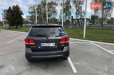 Внедорожник / Кроссовер Dodge Journey 2015 в 