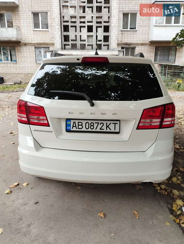 Внедорожник / Кроссовер Dodge Journey 2015 в Виннице