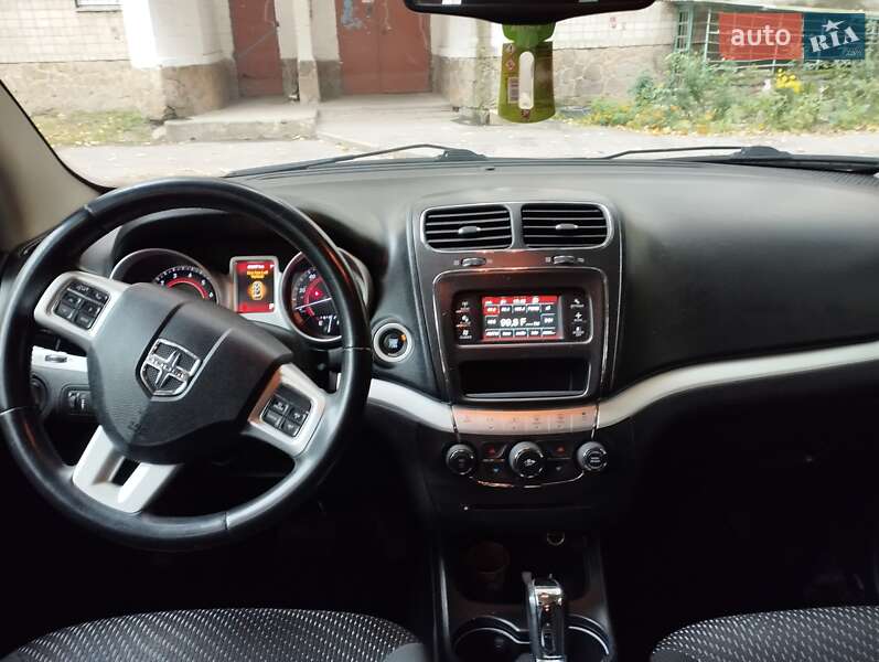Внедорожник / Кроссовер Dodge Journey 2015 в Виннице