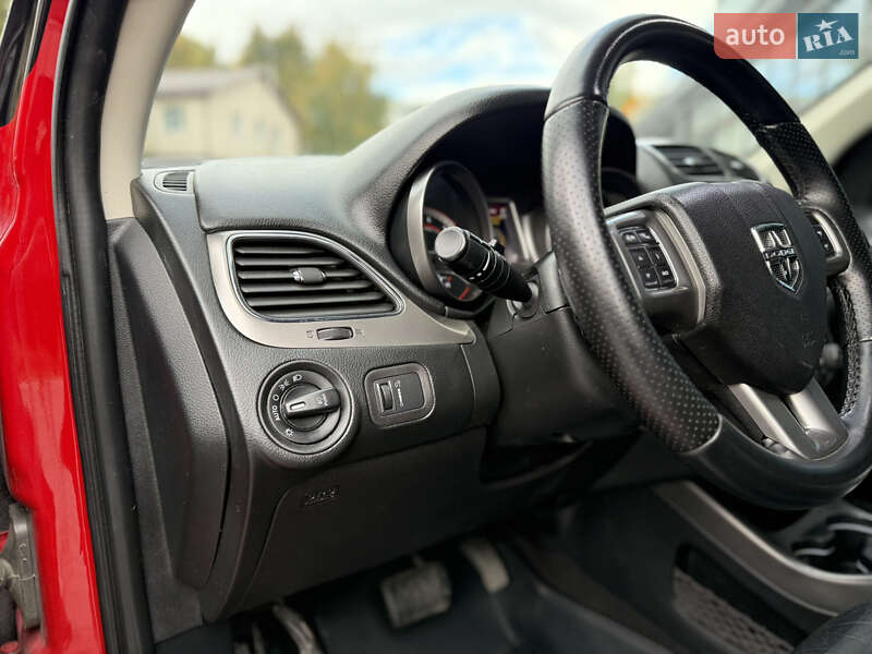 Внедорожник / Кроссовер Dodge Journey 2018 в Львове фото 23 Внедорожник / Кроссовер Dodge Journey 2018 в Львове