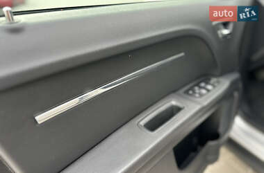 Внедорожник / Кроссовер Dodge Journey 2009 в 
