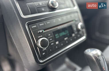 Внедорожник / Кроссовер Dodge Journey 2009 в 