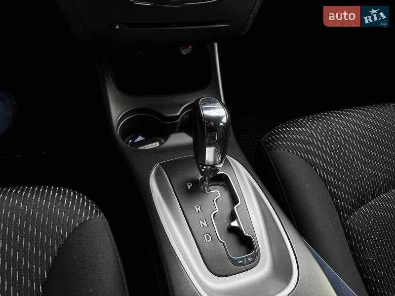 Позашляховик / Кросовер Dodge Journey 2018 в Києві фото 12 Позашляховик / Кросовер Dodge Journey 2018 в Києві