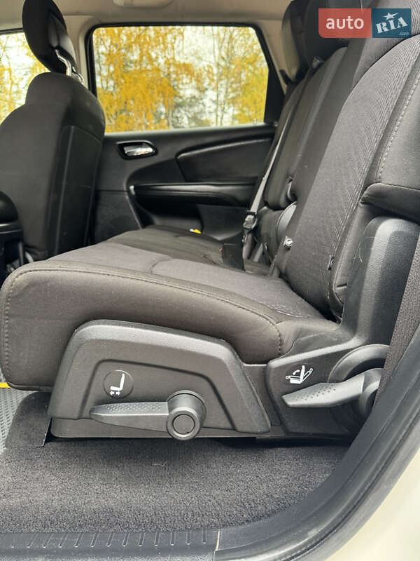 Внедорожник / Кроссовер Dodge Journey 2019 в Ахтырке