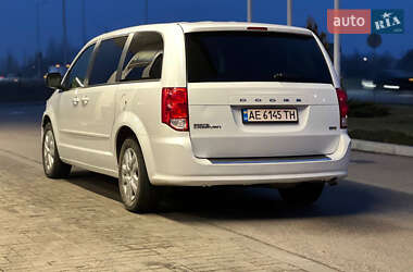 Позашляховик / Кросовер Dodge Journey 2017 в  фото 9 Позашляховик / Кросовер Dodge Journey 2017 в