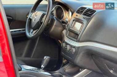 Позашляховик / Кросовер Dodge Journey 2012 в  фото 18 Позашляховик / Кросовер Dodge Journey 2012 в