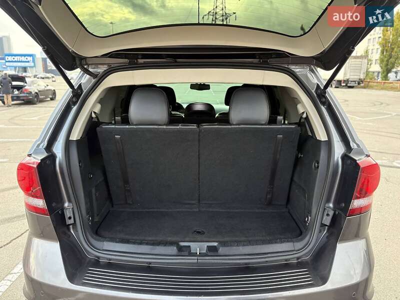 Позашляховик / Кросовер Dodge Journey 2015 в Києві фото 17 Позашляховик / Кросовер Dodge Journey 2015 в Києві