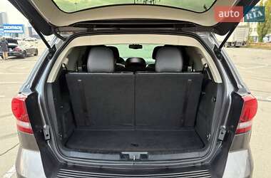 Позашляховик / Кросовер Dodge Journey 2015 в  фото 17 Позашляховик / Кросовер Dodge Journey 2015 в